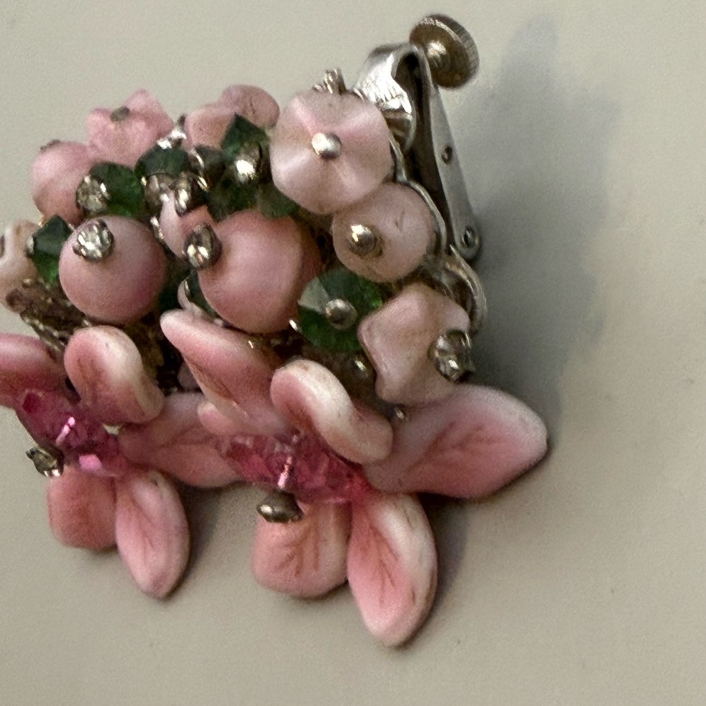 Vintage Vendôme Pink Flower Clip-On Earrings | Floral Statement | Signed Vendome - Picture 2 of 5